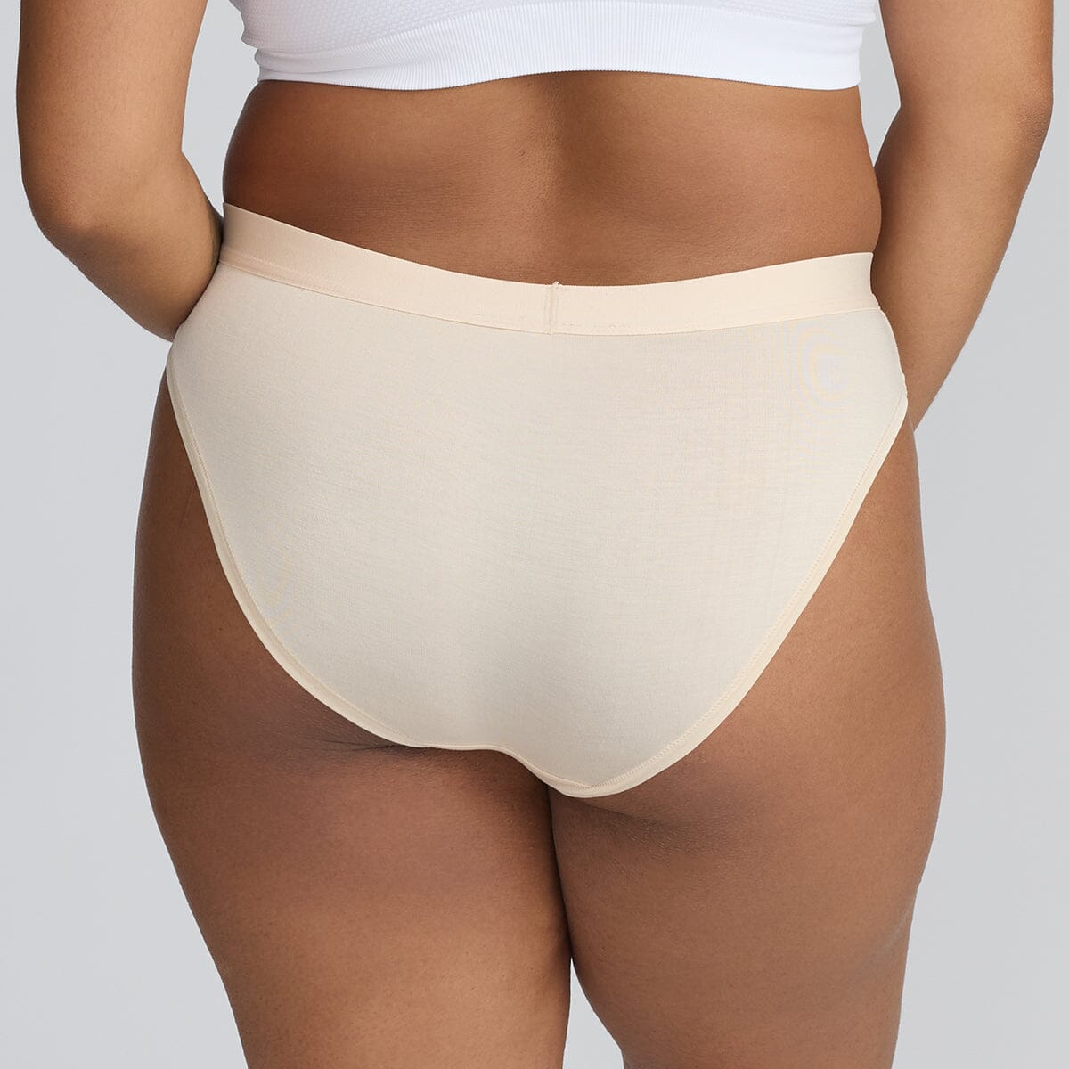 Women's Bikini Brief - Butter Scotch - Bamboo Underwear - Model:Fabiana