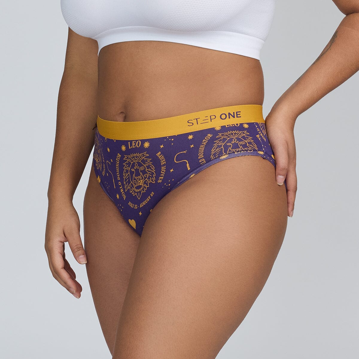 Women's Starsign Underwear at Step One - Model:Fabiana