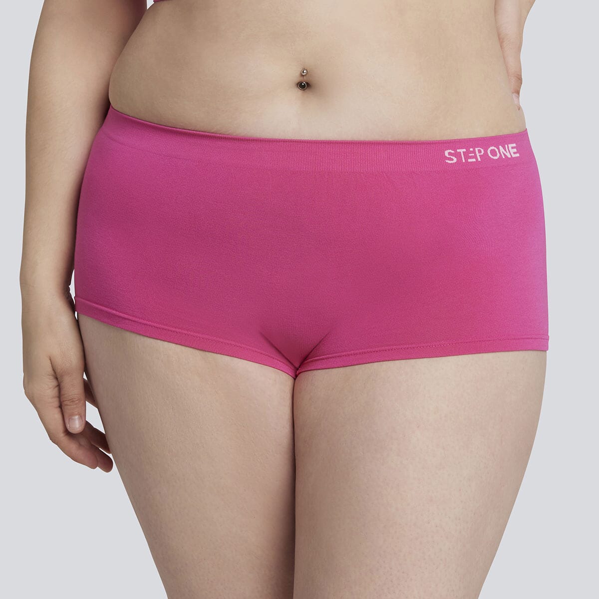 Women's SmoothFit Boyleg - Pink Yarrow - Bamboo Underwear - Model:Ashleigh A