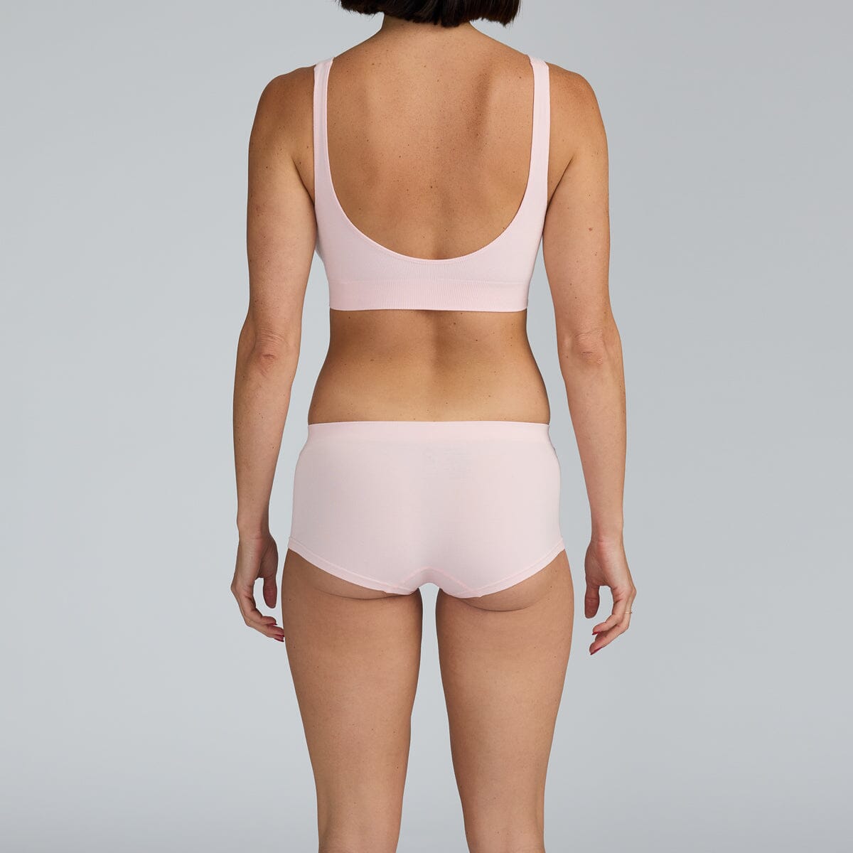 Women's SmoothFit Boyleg - Rose All Day - Bamboo Underwear - Model:Holly